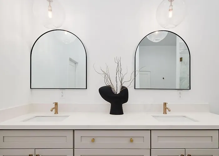 Holiday home Monroe - Private Pool-ping Pong- Stunning Design *